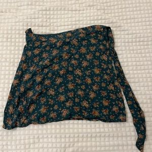 AE wrap skirt